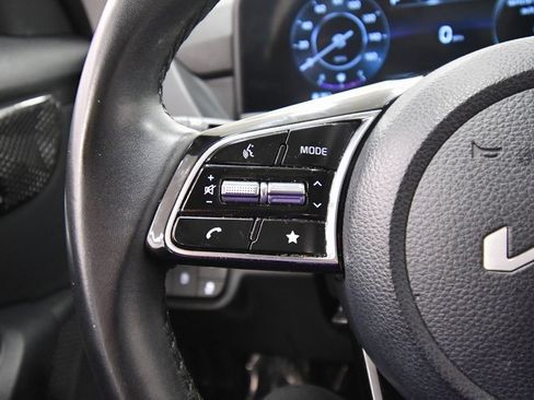 Certified 2024 Kia Seltos EX image 21