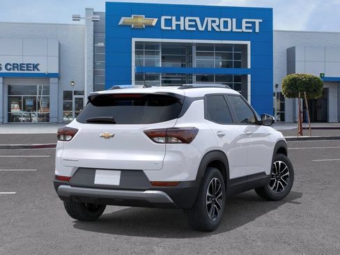 New 2026 Chevrolet TrailBlazer LT FWD image 4