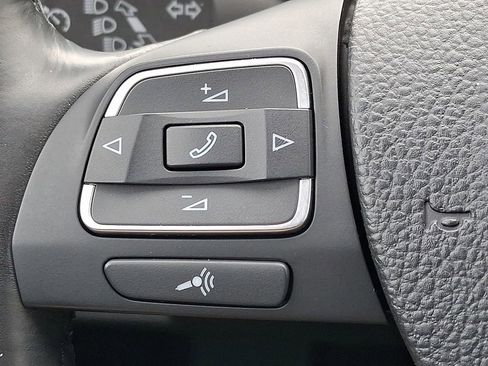 Used 2012 Volkswagen Passat 2.5 SE image 25