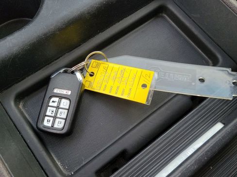 Used 2023 Honda Odyssey Touring image 28