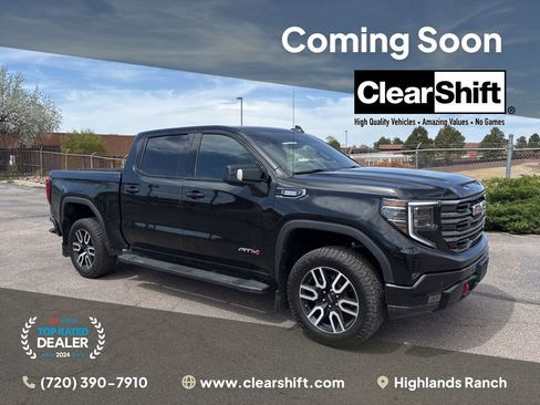 Used 2025 GMC Sierra 1500 AT4 w/ Technology Package image 1