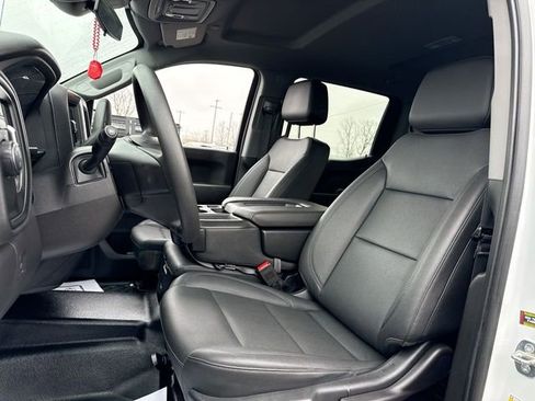 Used 2023 Chevrolet Silverado 1500 W/T w/ Trailering Package image 11