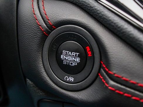 Used 2025 Dodge Durango GT AWD/4WD image 30