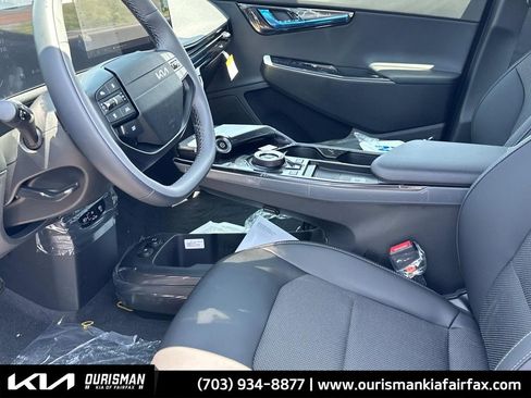 New 2025 Kia EV6 Light w/ Light LR Technology Package image 27