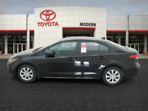 New 2026 Toyota Corolla LE image 10