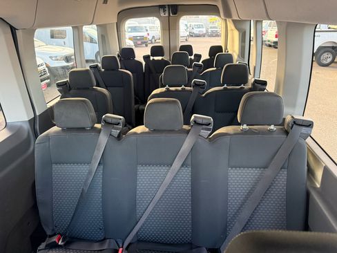 Used 2023 Ford Transit 350 XL image 28