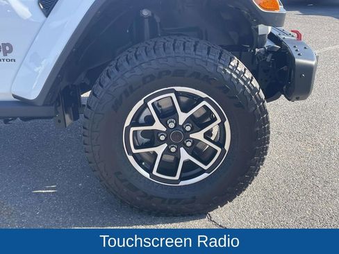 Certified 2025 Jeep Gladiator Rubicon image 11