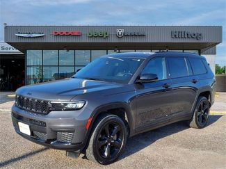 Certified 2021 Jeep Grand Cherokee L Laredo image 1