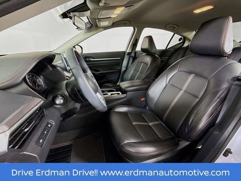 Certified 2024 Nissan Altima 2.5 SR image 5