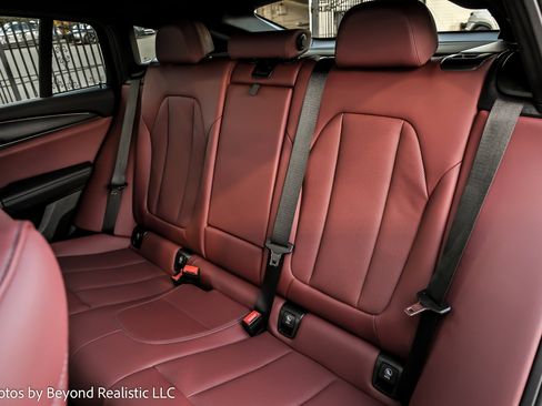 Used 2024 BMW X4 xDrive30i image 29