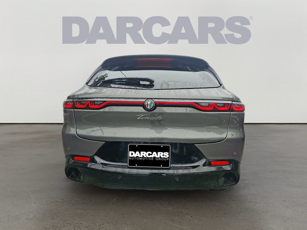 Used 2025 Alfa Romeo Tonale AWD/4WD image 6