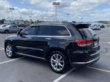 Used 2019 Jeep Grand Cherokee Summit image 3