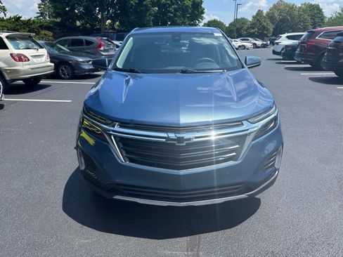 Used 2024 Chevrolet Equinox LT w/ LPO, Floor Liner Package FWD image 2