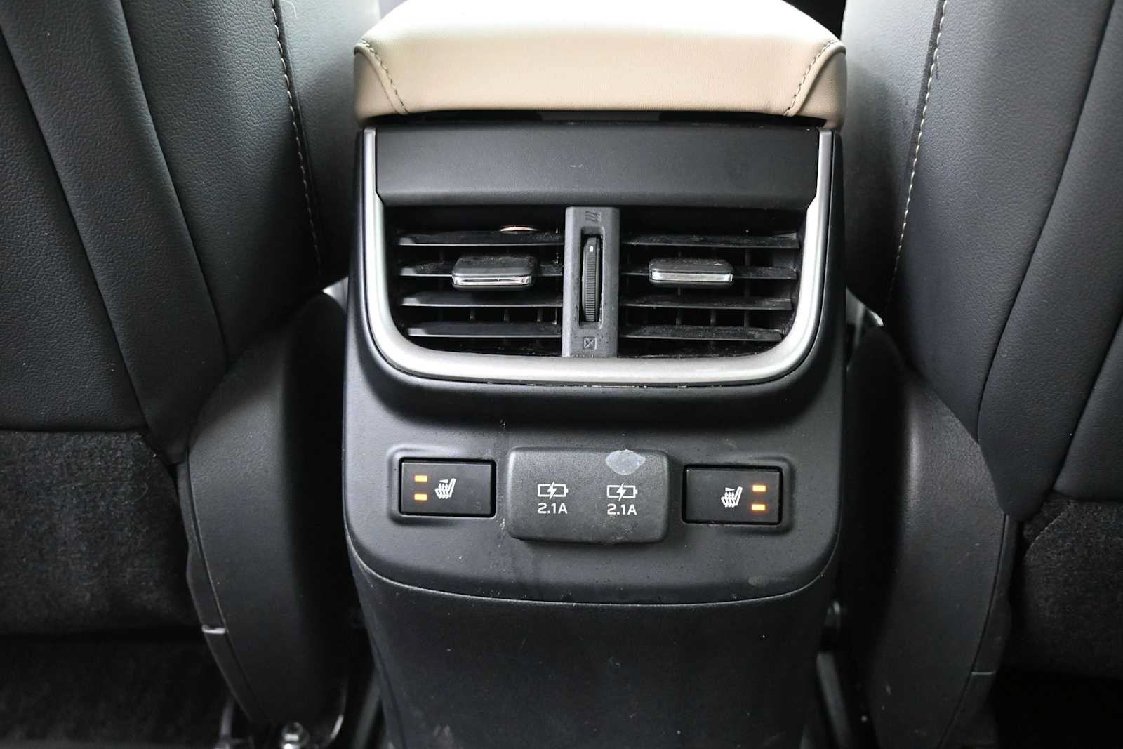 Used 2020 Subaru Outback Limited AWD/4WD image 13