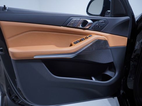 New 2026 BMW X7 xDrive40i w/ M Sport Package image 11