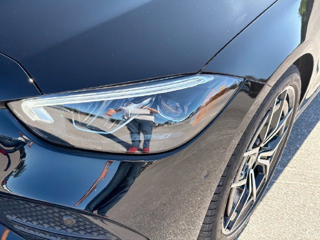 Used 2026 Mercedes-Benz C 300 Sedan image 9