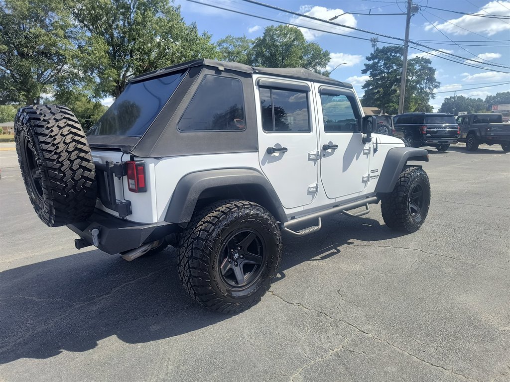Used 2017 Jeep Wrangler Unlimited Sport w/ Quick Order Package 24S AWD/4WD image 5