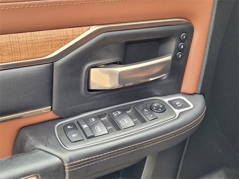 Used 2021 RAM 2500 Limited image 23