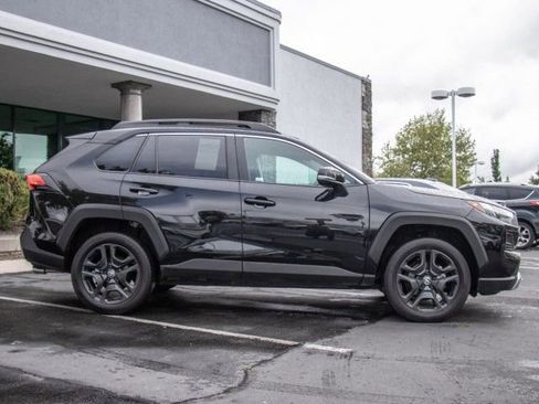 Used 2024 Toyota RAV4 Adventure image 8