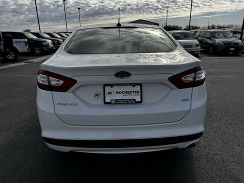 Used 2014 Ford Fusion SE image 33