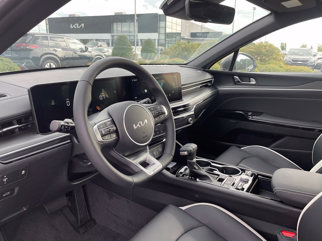 New 2026 Kia K5 GT-Line FWD image 9