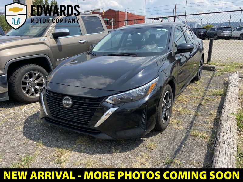 Used 2024 Nissan Sentra SV image 1