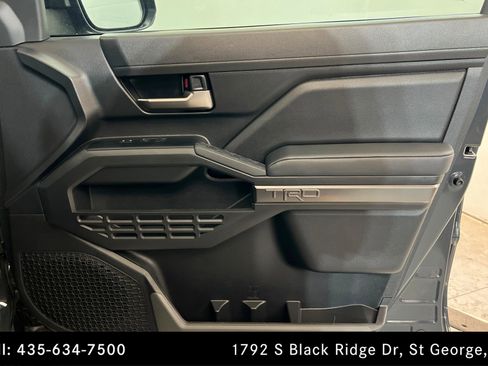 Used 2025 Toyota Tacoma TRD Off-Road w/ TRD Off Road Premium Package AWD/4WD image 22