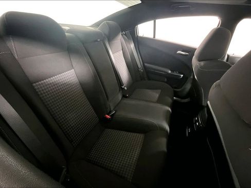 Used 2020 Dodge Charger R/T w/ Blacktop Package image 27