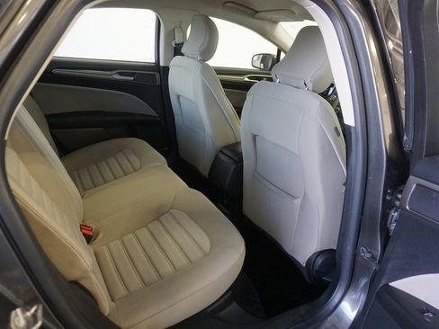 Used 2017 Ford Fusion S image 19