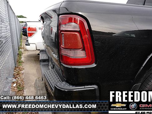 Used 2019 RAM 1500 Limited w/ Body Color Bumper Group AWD/4WD image 9