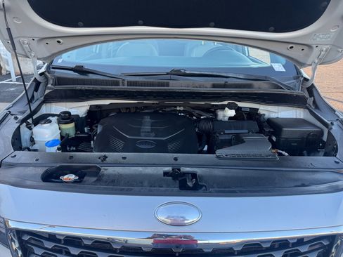 Used 2019 Kia Sedona L image 21