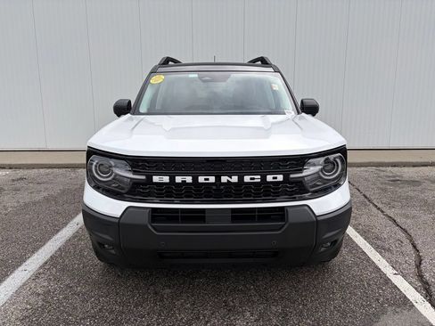 Certified 2025 Ford Bronco Sport Outer Banks w/ Outer Banks Tech Package+ AWD/4WD image 11