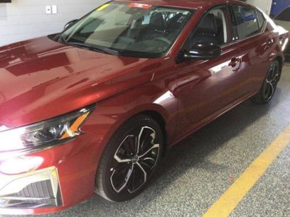 Used 2023 Nissan Altima 2.5 SR