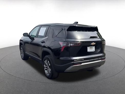 Used 2025 Chevrolet Equinox LT image 11