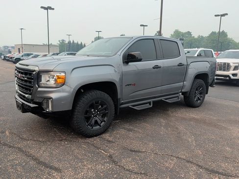 Used 2022 GMC Canyon AT4 AWD/4WD image 2