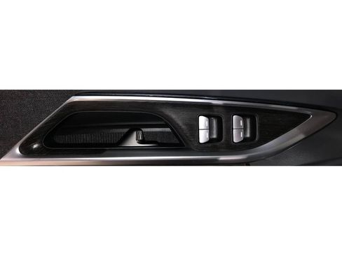 Used 2024 Lucid Air Pure image 36