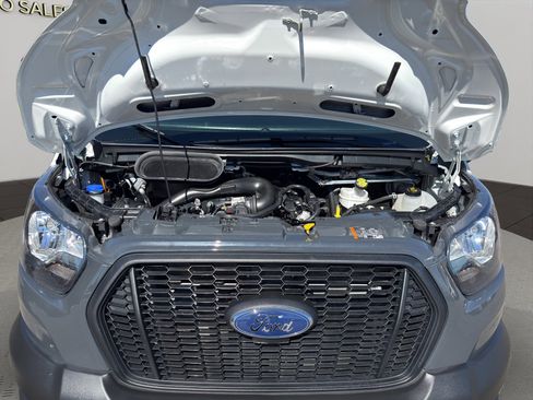 Used 2025 Ford Transit 250 148 Medium Roof image 21