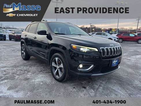 Used 2019 Jeep Cherokee Limited image 3