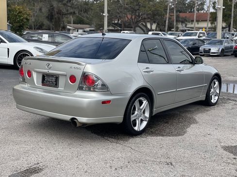 Used 2004 Lexus IS 300 image 21