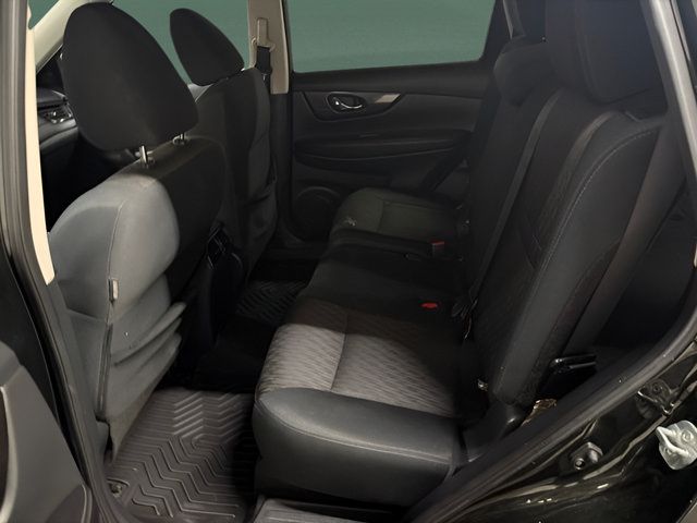 Used 2019 Nissan Rogue SV AWD/4WD image 13