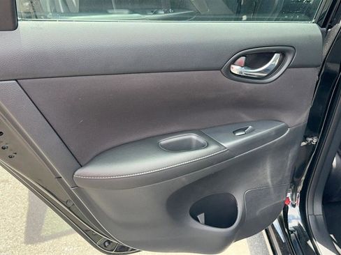 Used 2017 Nissan Sentra S FWD image 16