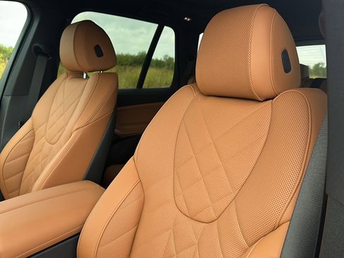 New 2026 BMW X5 xDrive40i w/ M Sport Package image 11