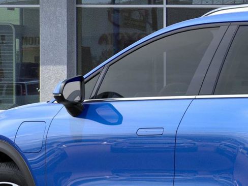 New 2026 Chevrolet Equinox EV LT FWD image 12