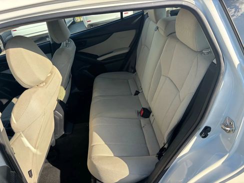 Used 2019 Subaru Impreza 2.0i Premium image 7