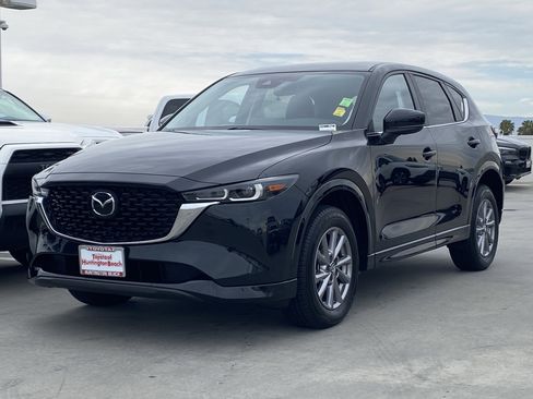 Used 2025 MAZDA CX-5 AWD 2.5 S w/ Preferred Package image 6