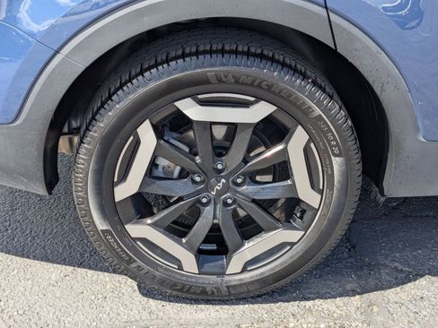 Used 2023 Kia Telluride S AWD/4WD image 13