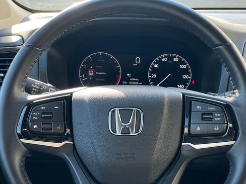 Certified 2025 Honda Odyssey EX-L image 12