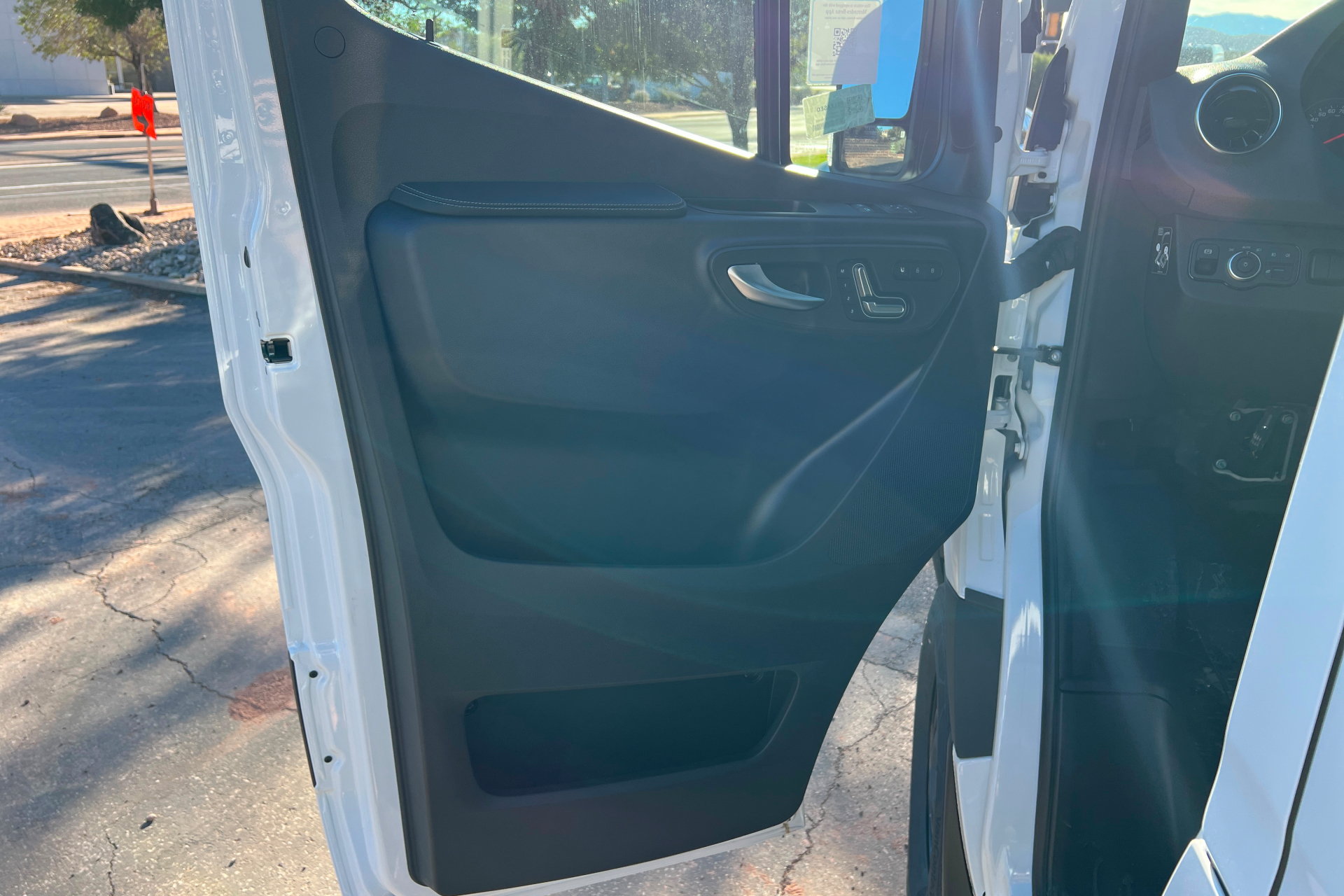 New 2026 Mercedes-Benz Sprinter 2500 image 18