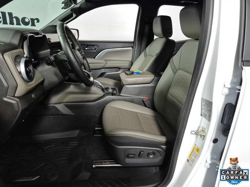 Certified 2024 Chevrolet Colorado ZR2 w/ ZR2 Convenience Package III AWD/4WD image 10