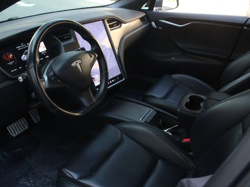 Used 2021 Tesla Model S Performance AWD/4WD image 13